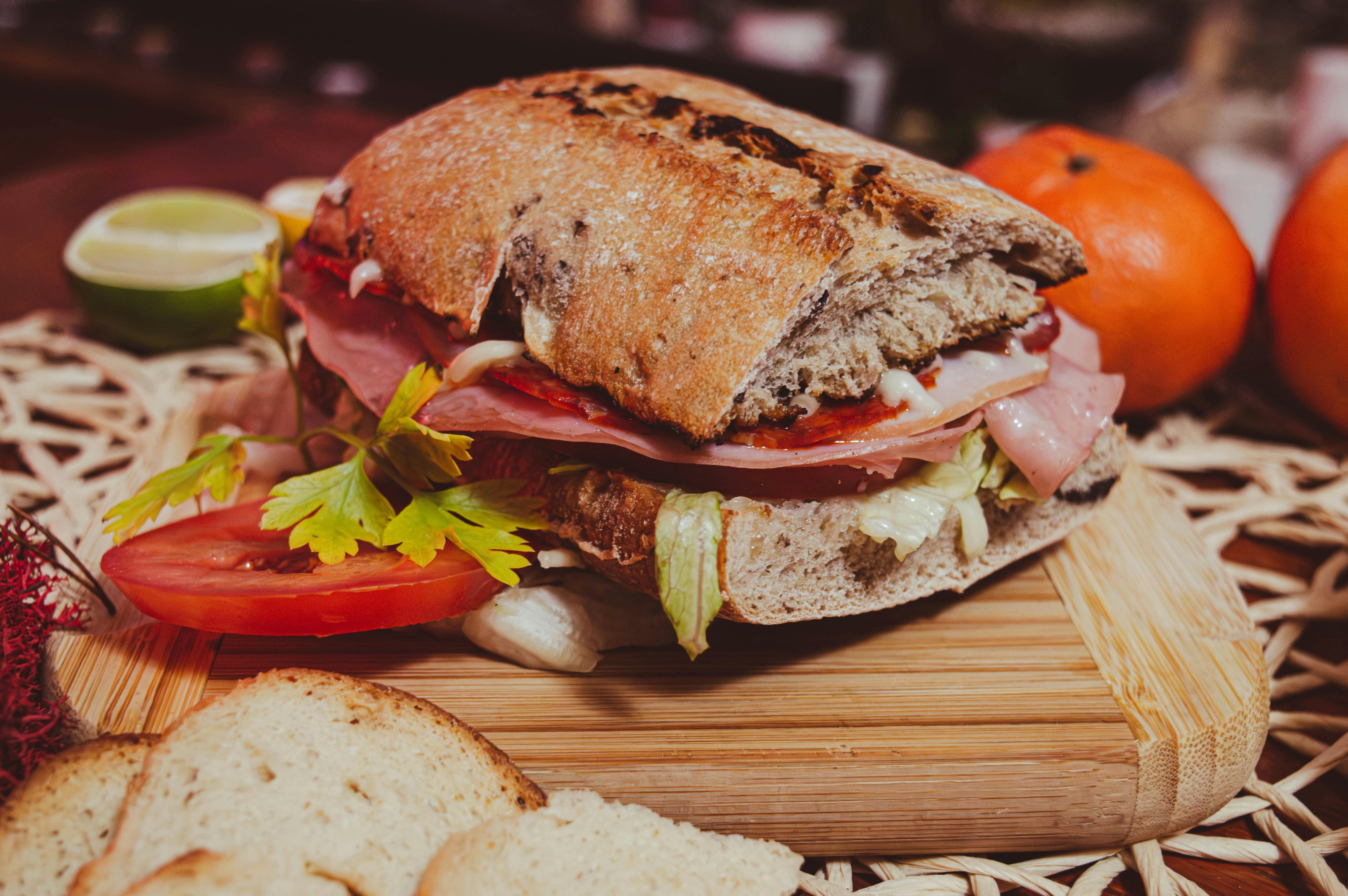 sandwich garni du moment boulangerie artisanale Agen